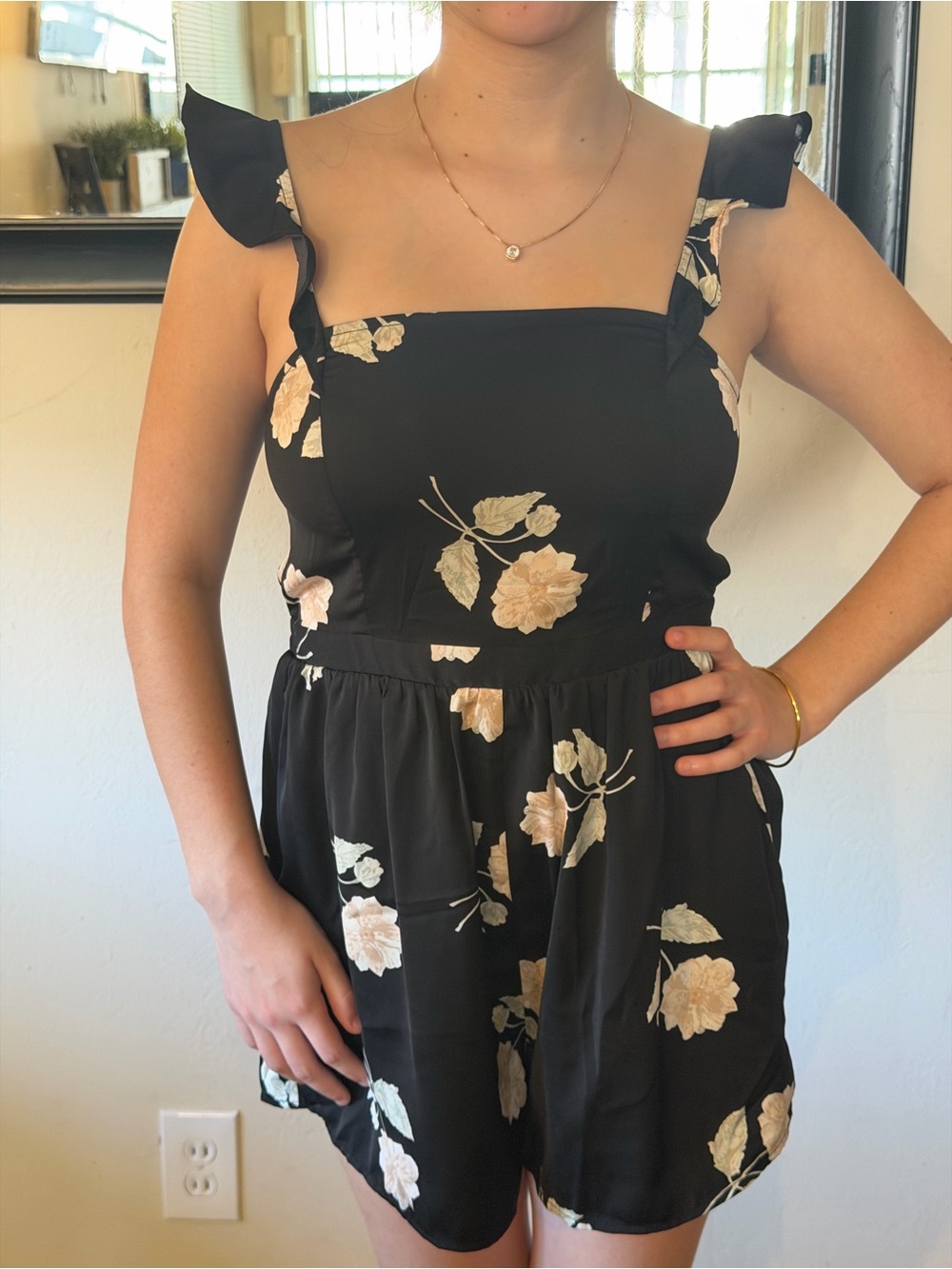 Black Floral Ruffle Strap Romper | Smocked Back | Women’s Small